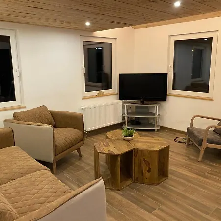 Le Chalet Du Kanal Appartamento Winseler
